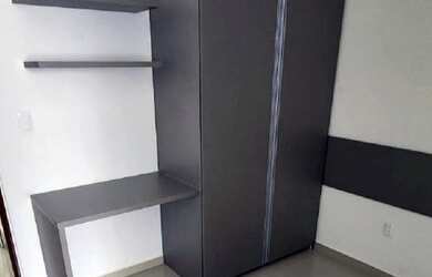 Imagem: A casa possui 3 Dormitórios, 3 Banheiros, 1 Vaga na garagem