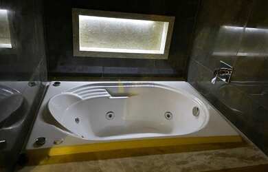 Imagem: A casa em condomínio possui 3 Dormitórios, 4 Banheiros, 4