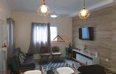 Imagem: A casa possui 3 Dormitórios, 3 Banheiros, 4 Vagas na garagem