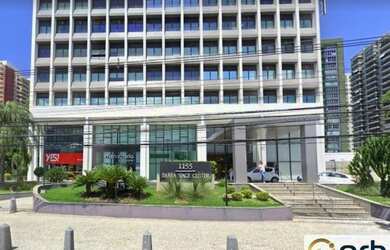 Imagem: O depósito possui 1 Vaga na garagem, 42m² de Área e está