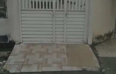 Imagem: A casa em condomínio possui 1 Dormitório, 1 Banheiro e está