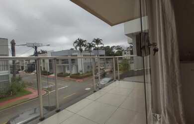 Imagem: A casa em condomínio possui 3 Dormitórios, 4 Banheiros, 2