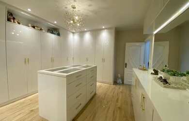 Imagem 9: Casa alto padrão na Tupi