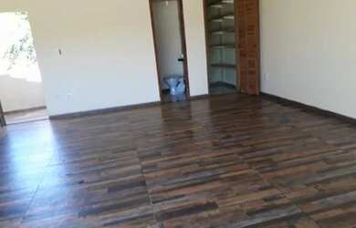 Imagem 16: Linda casa bairro saudade