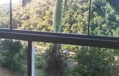 Imagem: A casa possui 3 Dormitórios, 3 Banheiros, 1 Vaga na garagem