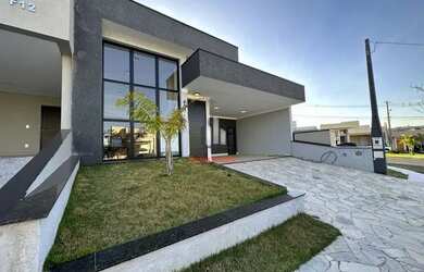 Imagem: A casa em condomínio possui 3 Dormitórios, 5 Banheiros, 4