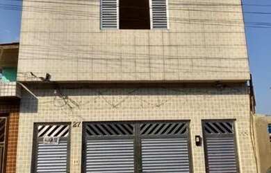 Imagem: A casa possui 1 Dormitório, 1 Banheiro e está localizado