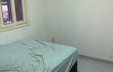 Imagem: O quarto possui Imóvel novo e está localizado em São José