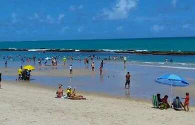 Imagem 1: Casa em Tamandaré. Piscina, 200m² de Área, 2 Vagas na garageme3 Dormitórios