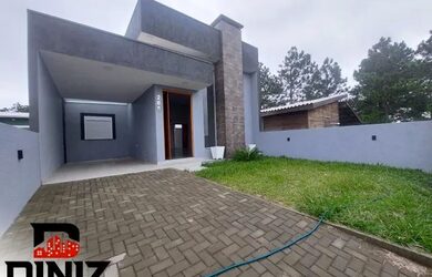Imagem: A casa possui 3 Dormitórios, 2 Banheiros, 80m² de Área e