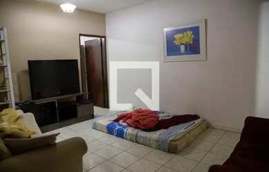 Imagem: A casa possui 5 Dormitórios, 5 Banheiros, 280m² de Área e