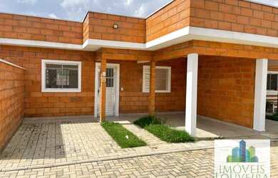 Imagem: A casa para alugar possui 2 Dormitórios, 1 Banheiro, 1 Vaga