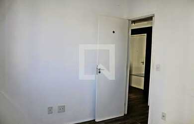 Imagem 12: Apartamento à Venda - Vila Carmosina, 2 Quartos, 45 m2