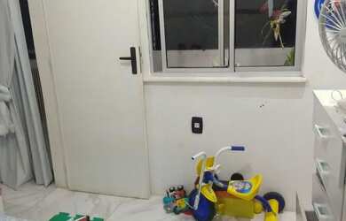 Imagem 8: Alugo casa. Varanda, 1 Banheiroe2 Dormitórios