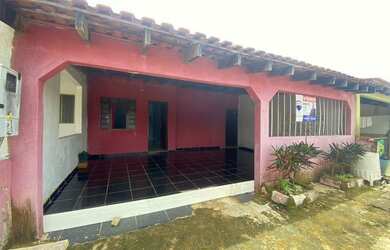 Imagem: A casa em condomínio possui 2 Dormitórios, 1 Banheiro, 2 Vagas