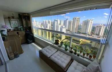 Imagem: O apartamento possui 1 Dormitório, 2 Banheiros, 2 Vagas na