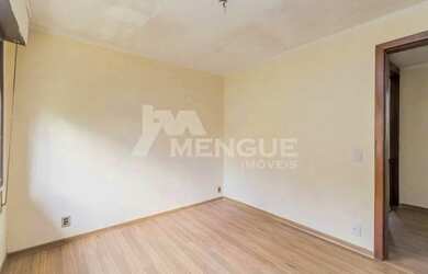 Imagem 13: Casa residencial com 3 dormitórios e 4 vagas no bairro Jardim Itu Sabará...