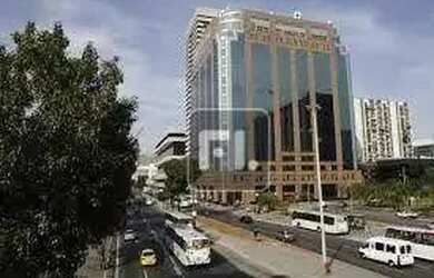 Imagem: O depósito possui 1 Vaga na garagem, 459m² de Área e está