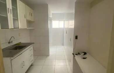 Imagem 4: Apartamento para Venda em Salvador, Costa Azul, 2 dormitórios, 2 banheiros