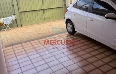 Imagem 4: Casa a venda no bairro Maria Luiza em Jaú, com 3 dormitórios