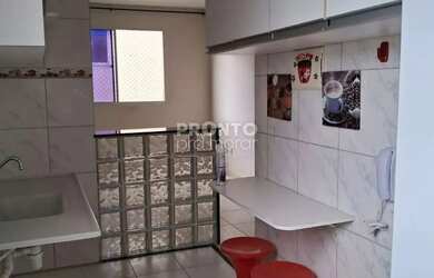 Imagem: O apartamento possui 2 Dormitórios, 1 Banheiro, 1 Vaga na garagem