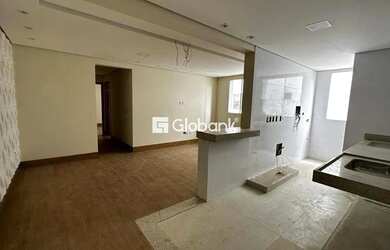 Imagem 6: Apartamento em Montes Claros, no bairro Funcionários, à venda