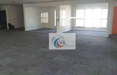 Imagem: O depósito possui 5 Vagas na garagem, 530m² de Área, Imóvel