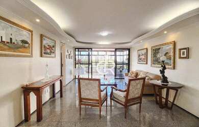 Imagem: O apartamento possui 4 Dormitórios, 4 Banheiros, 3 Vagas na