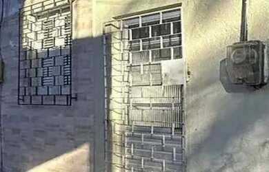 Imagem: A casa possui 1 Dormitório, 1 Banheiro, 40m² de Área e está