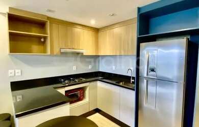 Imagem: O apartamento possui 1 Dormitório, 1 Banheiro, 1 Vaga na garagem