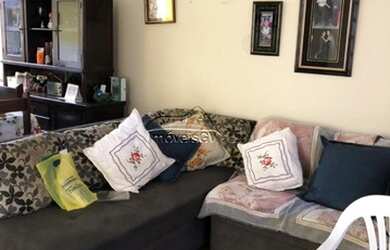 Imagem: A casa possui 2 Dormitórios, 2 Banheiros, 1 Vaga na garagem