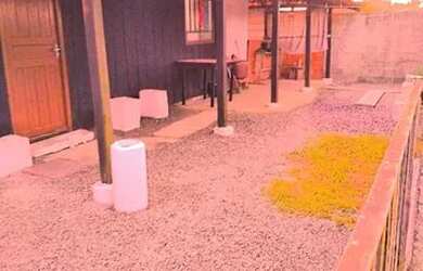 Imagem: A casa possui 2 Dormitórios, 1 Banheiro, 65m² de Área e