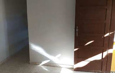 Imagem 4: Vendo Casa 2 quartos c/ casa dos fundos e garagem- Ceilândia Sul R$ 370.000