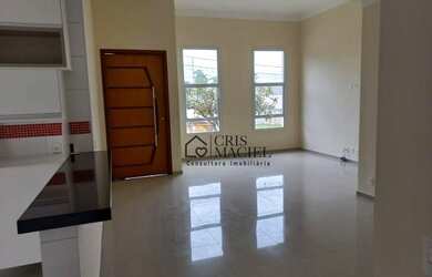 Imagem: A casa em condomínio possui 3 Dormitórios, 3 Banheiros, 4