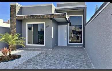 Imagem: A casa possui 2 Dormitórios, 1 Banheiro, Área de serviço