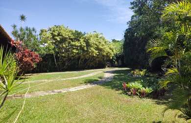 Imagem: A casa possui 1 Dormitório, 5 Banheiros, 5 Vagas na garagem