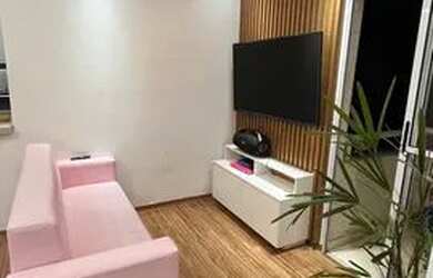 Imagem: O apartamento possui 2 Dormitórios, 1 Banheiro, 1 Vaga na garagem