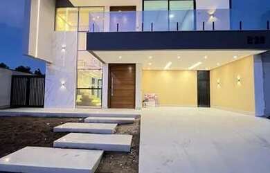 Imagem: Casa de condomínio sobrado para venda possui 365 metros quadrados