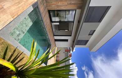 Imagem: A casa em condomínio possui 3 Dormitórios, 5 Banheiros, 4