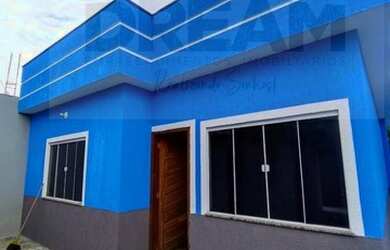 Imagem: A casa possui 2 Dormitórios, 1 Banheiro, 1 Vaga na garagem