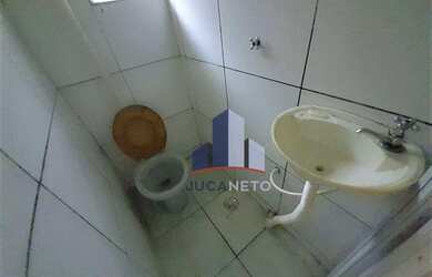 Imagem 4: Kitnet com 1 dormitório para alugar, 20 m² por R$ 430,00/mês - Barro...