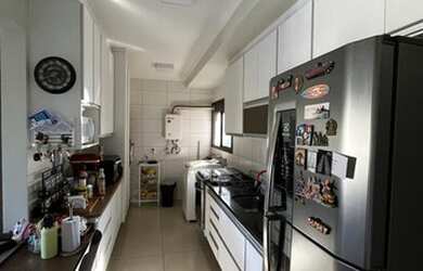 Imagem: O apartamento possui 3 Dormitórios, 2 Banheiros, 2 Vagas na