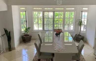 Imagem: Casa disponível para locação em Alphaville