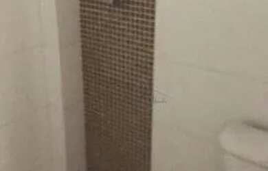 Imagem: A casa possui 2 Dormitórios, 2 Banheiros, 1 Vaga na garagem