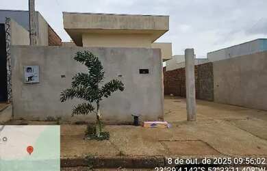 Imagem: A casa possui 2 Dormitórios, 1 Banheiro, 180m² de Área e