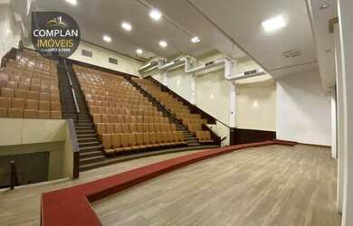 Imagem: O depósito possui 479m² de Área e está localizado em Copacabana