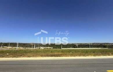 Imagem: O terreno possui 250m² de Área e está localizado em Senador