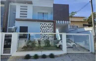 Imagem: A casa em condomínio possui 3 Dormitórios, 3 Banheiros, 3