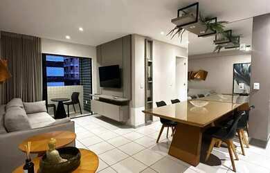 Imagem: O apartamento possui 2 Dormitórios, 2 Banheiros, 1 Vaga na