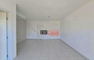 Imagem: O apartamento possui 1 Dormitório, 1 Banheiro, 35m² de Área